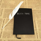 Ensemble carnet d'anime : carnet en cuir, collier et stylo plume